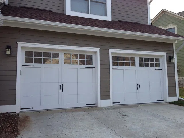 Chicago Garage Door Service  Chicago, IL 773-432-4491 - standard-garage-01